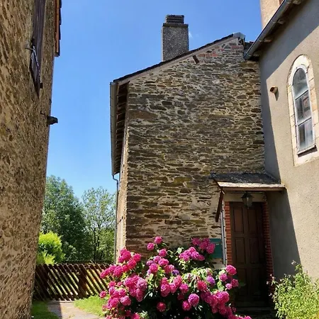 Chez Denise Holiday home Paulinet