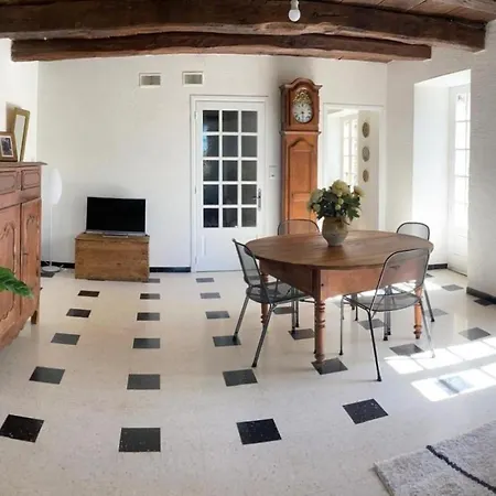 Holiday home Chez Denise *