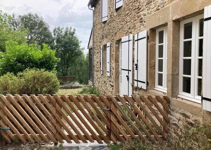 Chez Denise 度假居 *